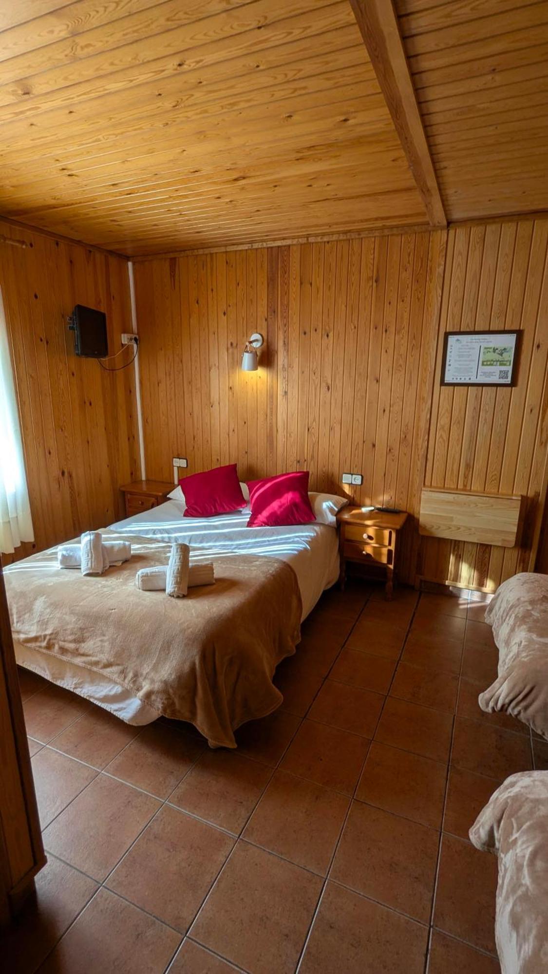 Camping Solau Espot Exterior photo